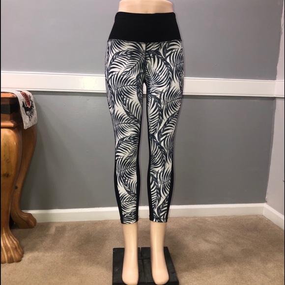 xersion yoga pants